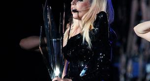 A Lady Gaga se le apaga el micro durante el concierto de Hong Kong