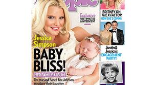 Jessica Simpson presenta a su hija Maxwell