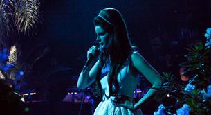Lana del Rey actúa en 'El Rey Theatre' de Los Angeles y estrena un nuevo tema: 'Body Electric'