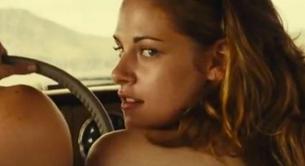Kristen Stewart se desnuda y masturba a dos hombres en un coche en su nueva peli ''On The Road'