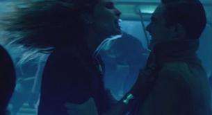 Muse se ponen radicales en el vídeo de 'Madness'