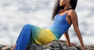 Rihanna vuelve a sus orígenes para promocionar su país, Barbados