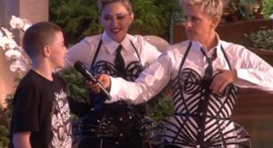Madonna saca a Rocco en 'Ellen' y él se avergüenza de ella 