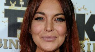 Un bar de striptease propone a Lindsay Lohan chatear por dinero