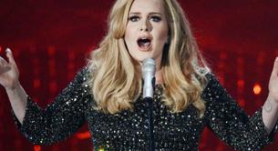 Adele celebró su Oscar con una hamburguesa