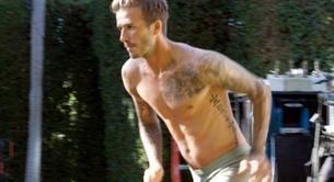 David Beckham, desnudo por Londres a las órdenes de Guy Ritchie