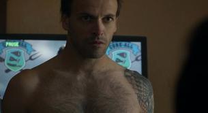 Jonny Lee Miller, un 'Sherlock' americano y sin camiseta