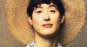 La cantante folk americana Michelle Shocked detiene un concierto al grito de "odio a los gays"
