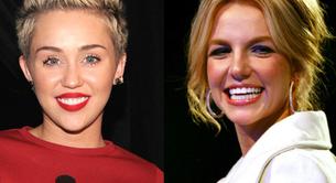 Miley Cyrus firma con el manager de Britney Spears