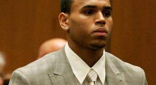 Chris Brown podría ir a la cárcel si se demuestra que violó la libertad condicional