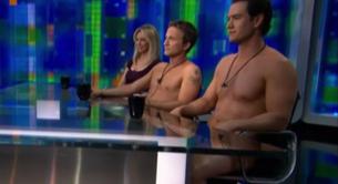 Mark-Paul Gosselaar se desnuda por completo en televisión