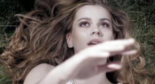 Emmelie De Forest estrena el vídeo de 'Only Teardrops'