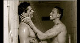 Eva Longoria, Lara Fabián, nadadores franceses y más se fotografían contra la homofobia