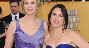 Jane Lynch de 'Glee' se divorcia de su esposa Lara Embry