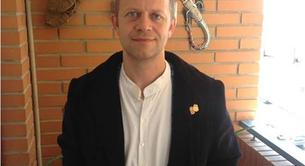 Mario Moreno, candidato gay a presidente de la Federación de Peñas Huertanas en Murcia, recibe una carta homófoba