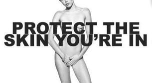 Miley Cyrus, desnuda completamente contra el cáncer