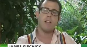 Un periodista protesta en la televisión rusa contra las leyes antigays