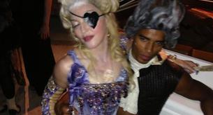 Madonna recicla el corsé del 'Re Invention Tour' para su fiesta de cumpleaños