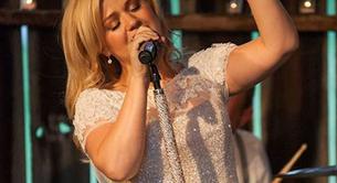 Kelly Clarkson ya casi ha terminado de grabar un disco country