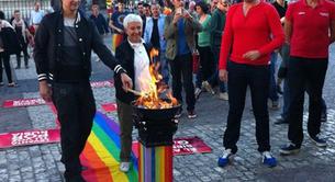 La FELGTB enciende en Madrid una llama olímpica contra las políticas homófobas de Rusia
