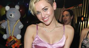 Miley Cyrus convierte la release party de 'Bangerz' en un club de striptease