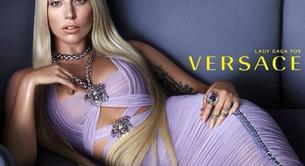 Lady Gaga es la nueva cara de Versace