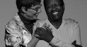 Permiten a una enferma terminal casarse con su prometida antes de que sea legal en Illinois