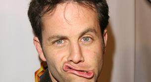 Kirk Cameron indignado con las bodas de los Grammy para promocionar su película