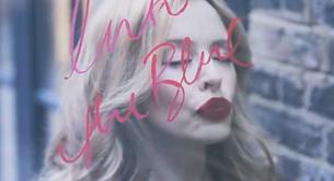 Kylie, guapísima en el lyric video de 'Into The Blue'