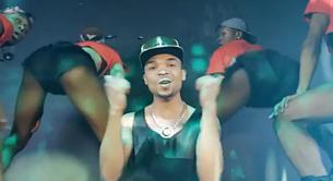 'Throw That Boy Pussy', vídeo del rapero gay Fly Young Red