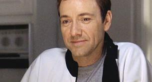 Kevin Spacey se cabrea cuando le preguntan si es gay