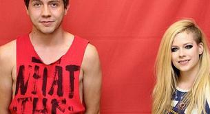 Avril Lavigne prohíbe que la toquen en los Meet & Greet