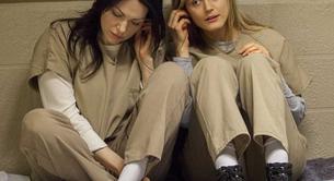 Cosmopolitan ofrece por primera vez posiciones sexuales para lesbianas