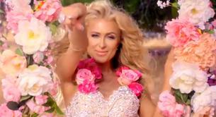 'Come Alive', nuevo vídeo de Paris Hilton y su unicornio