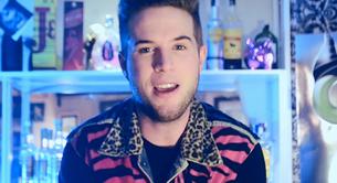 Asanza y los corazones maduros en el vídeo de 'Háblame de ti'