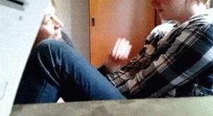 Un chico sale del armario ante su madre y ella le confiesa otro secreto