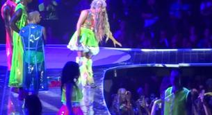 Lady Gaga para una pelea durante un concierto de su 'ArtRAVE: The ARTPOP Ball Tour'