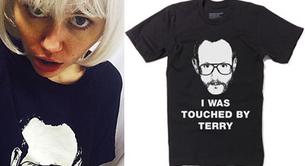 Miley Cyrus se burla de las mujeres acosadas por Terry Richardson