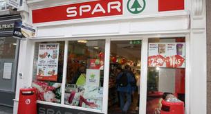 Un dependiente del supermercado Spar se encara con un homófobo