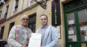 Una alcaldesa, multada por llamar "maricones de mierda" a una pareja gay