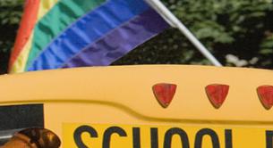 Los niños que salen del armario en la escuela son más felices