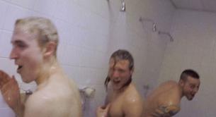 Los chicos de McBusted, desnudos en su documental