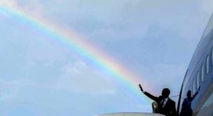 La foto de Obama lanzando un arcoiris, fenómeno en Internet