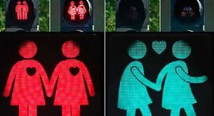 Semáforos con parejas gays en Viena para Eurovisión