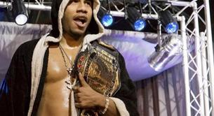 El boxeador Matt Cage sale del armario y pide perdón a las mujeres