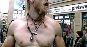 ¿Qué ha sido de Tecnoviking, uno de los gays más famosos de Youtube?