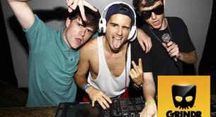 'The Grindr Song', el nuevo tema de los españoles The Tripletz