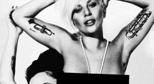 Lady Gaga desnuda en el libro 'CR Fashion Book'