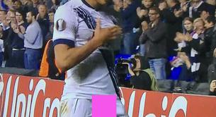 Pillado el futbolista Erik Lamela con una erección en pleno partido