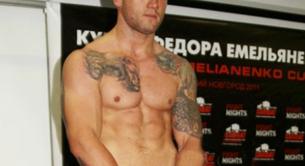 El boxeador que se desnudó ante la prensa